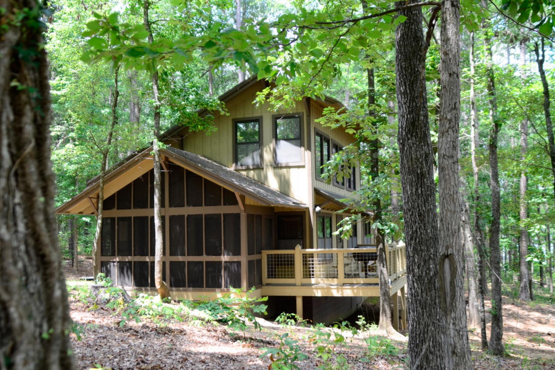 Lake Claiborne Cabin